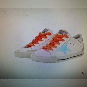 Super young suede star and red